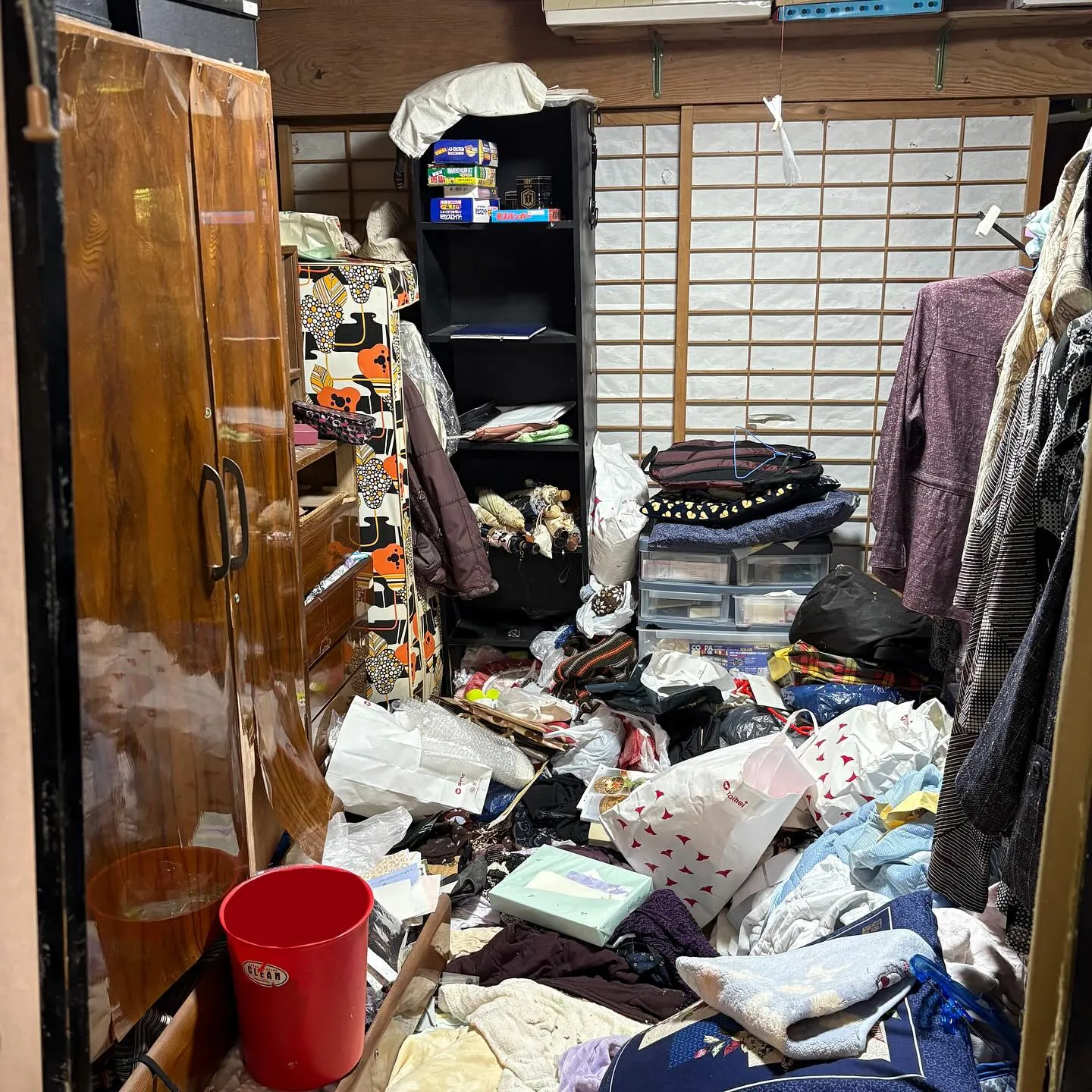 ✨【アルバムや通帳も無事発見!〜丸4日間の遺品整理記録前編〜...